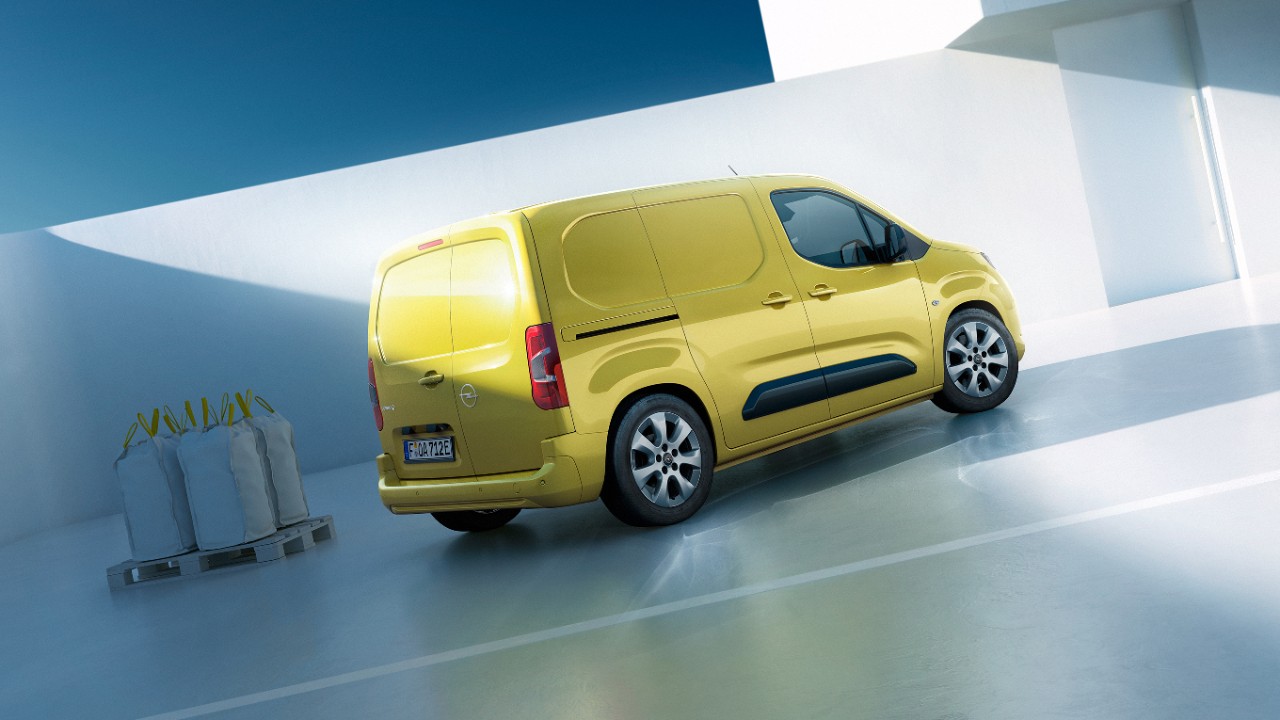 Opel, Combo Electric, Exterior Driving